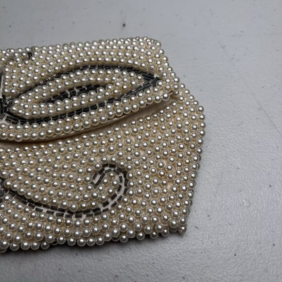Vintage Pearl Beaded Clutch Handmade Japan Mid Century 8x4 Ivory Butterfly Snap - Picture 16 of 16